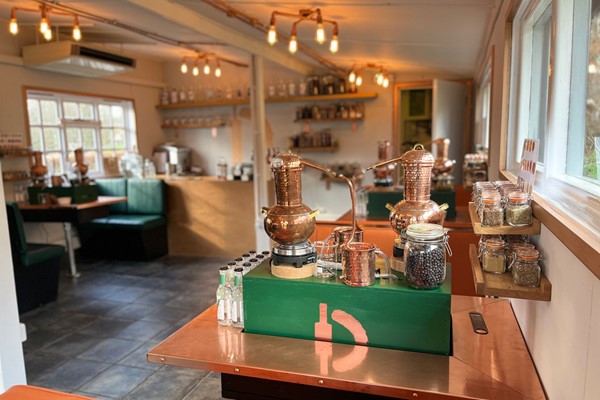 Gin Masterclass for Two at the Devon Gin School and Distillery