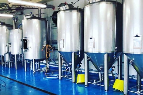 Beer Tasting and Tour for Two at Leigh on Sea Brewery from Buyagift