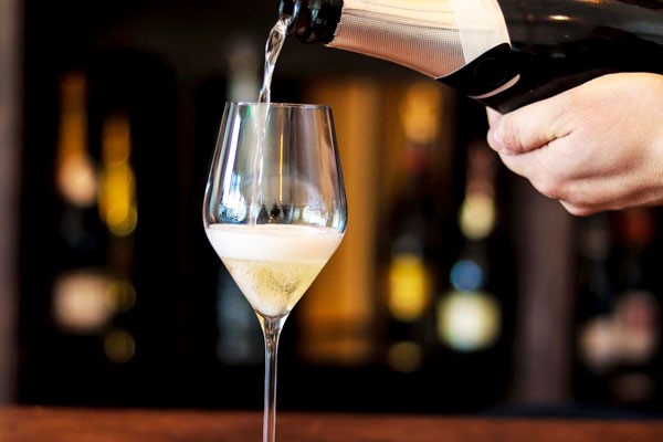 Champagne and Cremant Tasting for Two at Champagne Route in London