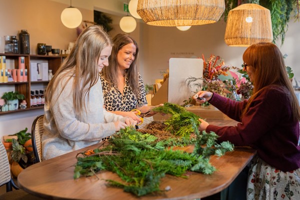 Be the Florist Hand-Tied Bouquet Workshop for Two with Hanako Flowers