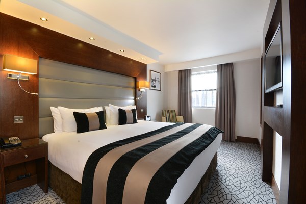 Luxury Overnight Stay with Breakfast at The Park Grand Kensington for Two