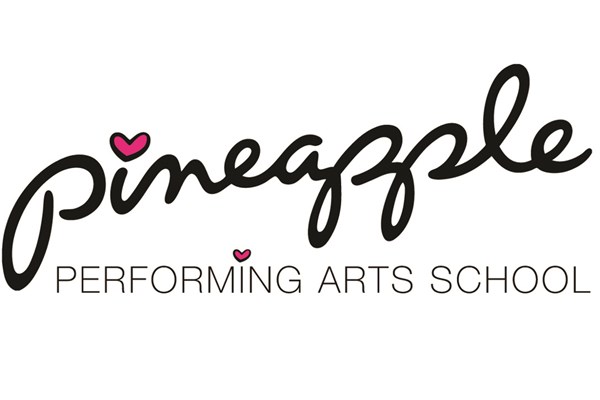 Adult Taster Class at Pineapple Studios