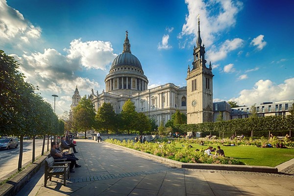 Visit to St Paul's Cathedral for Two Adults and Three Children