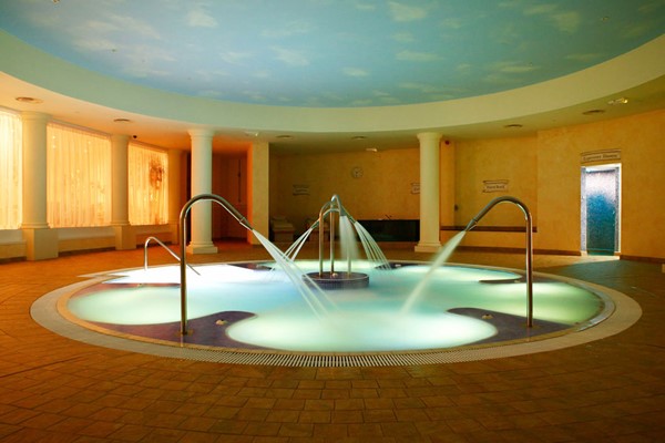 Decadence Day with Two Treatments and Lunch for Two at Whittlebury Park picture