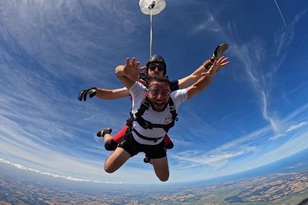 7000ft Tandem Skydive in Beccles