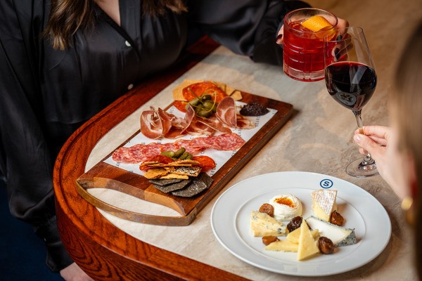 Mezze Platter with Sparkling Wine for Two at Searcys Champagne Bar picture
