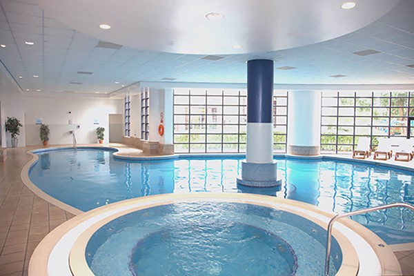 Spa Day with 50 Minute Treatment and Afternoon Tea for One at Potters Resorts Five Lakes (Weekend) picture