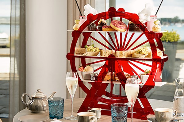 A Little Afternoon Tea of the Rings Letterbox Hamper 