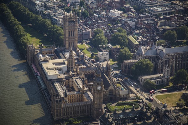 50 Minute City of London Helicopter Tour for One