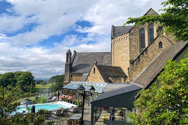 Afternoon Spa Retreat with 50 Minute Treatment and Lunch for Two at ...