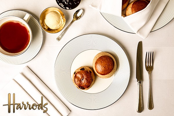 Prosecco Cream Tea for Two at Harrods