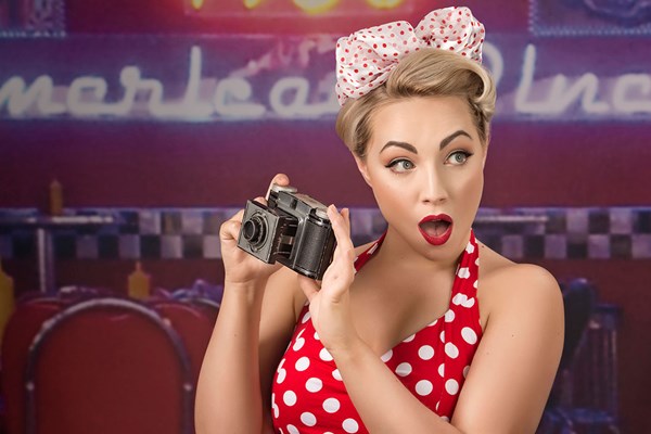 50s Pin Up Makeover and Photoshoot