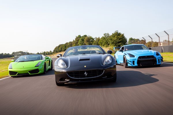 Junior Supercar Driving Blast for One � Week Round