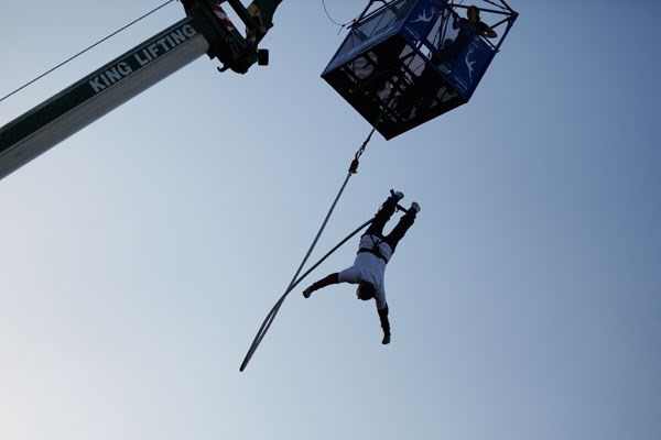 London 160ft Tandem Bungee Jump for Two