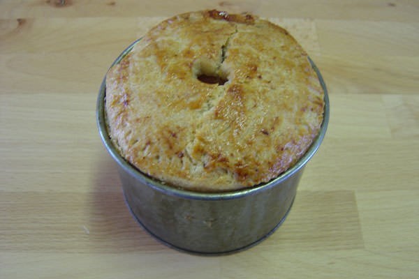 
Artisan Pork Pie and Piccalilli Course For One | buyagift.co.uk