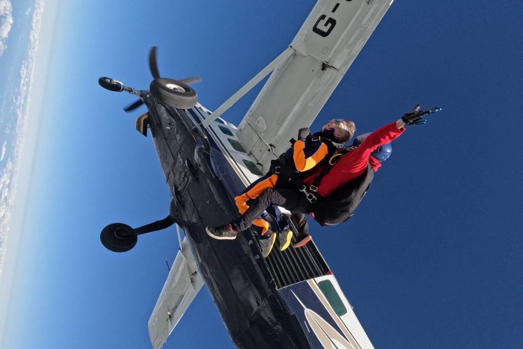 7,000ft Midweek Skydive for Two with Skydive South West