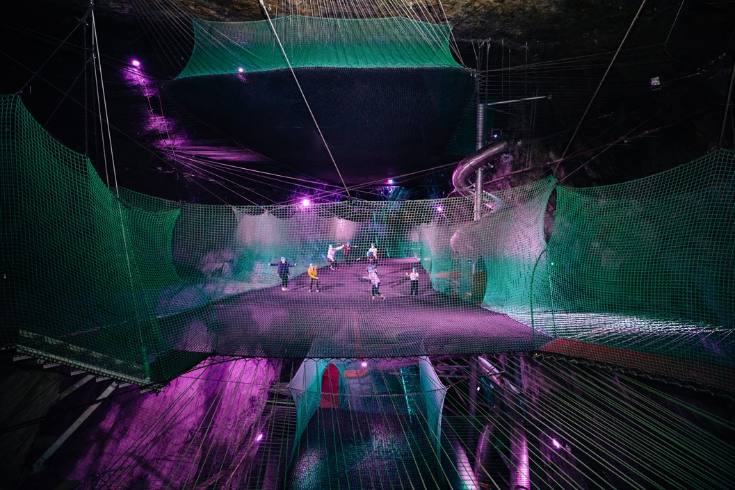 Bounce Below for One Buyagift