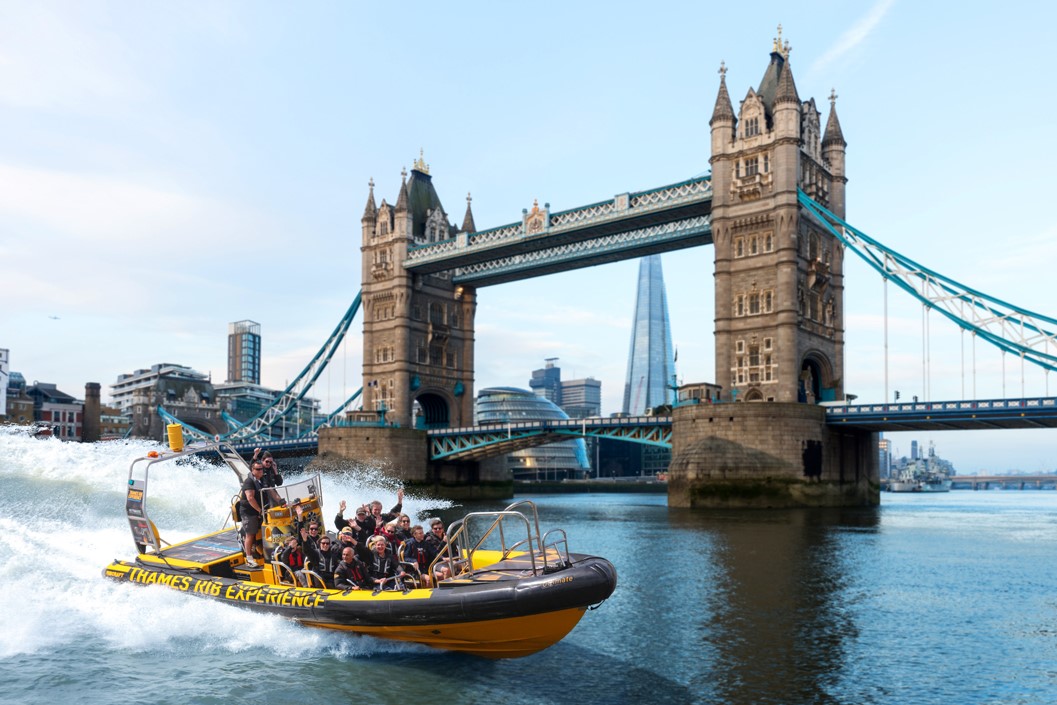 River Thames High Speed Boat Ride for Two Adults