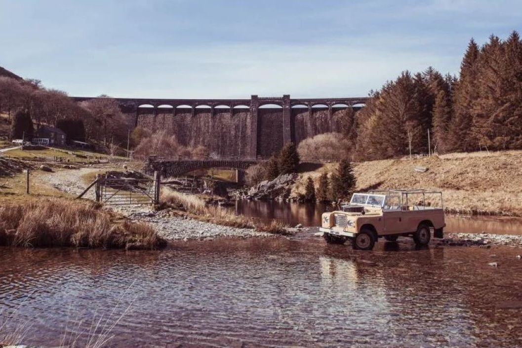 Land Rover Half Day Driving Experience for Two at Vintage Land Rover Tours