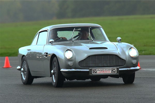 Drive an Aston Martin Replica Db5 and V8 Vantage