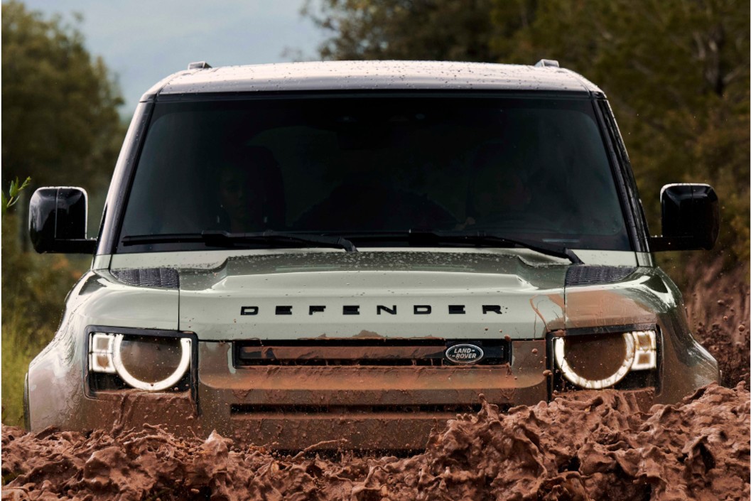Defender or Discovery Half Day Experience for One