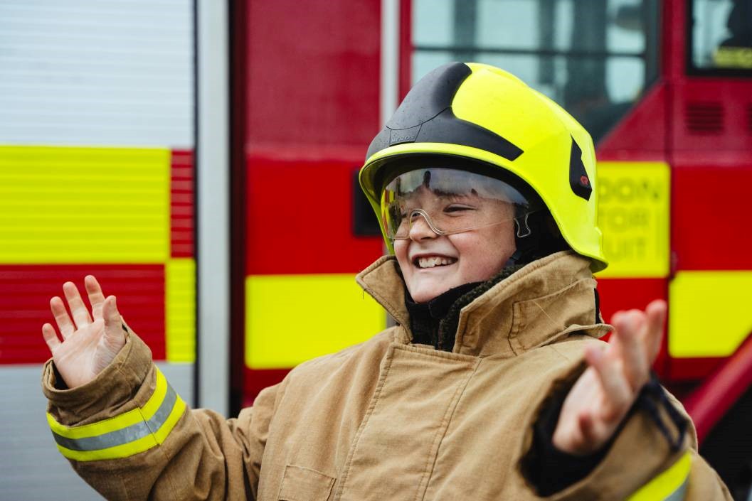 8 Lap Dennis Fire Engine Drive for One with Drift Limits