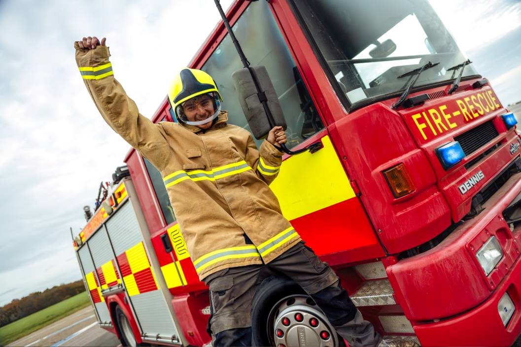 12 Lap Dennis Fire Engine Drive for One with Drift Limits