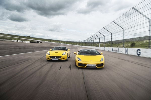 Double Supercar Driving Blast with High Speed Passenger Ride