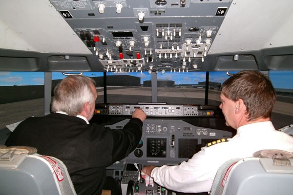 Image of 90 Minute Boeing 737 Simulator Flight in Bedfordshire