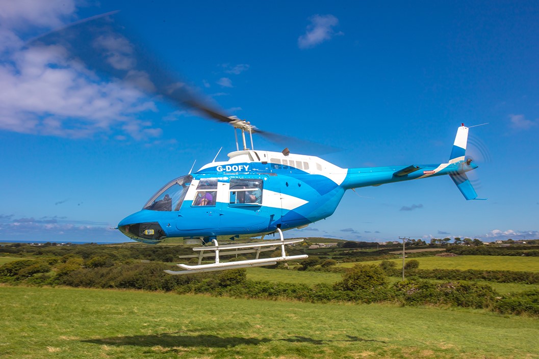 12 Mile Helicopter Flight with Bubbly for Two