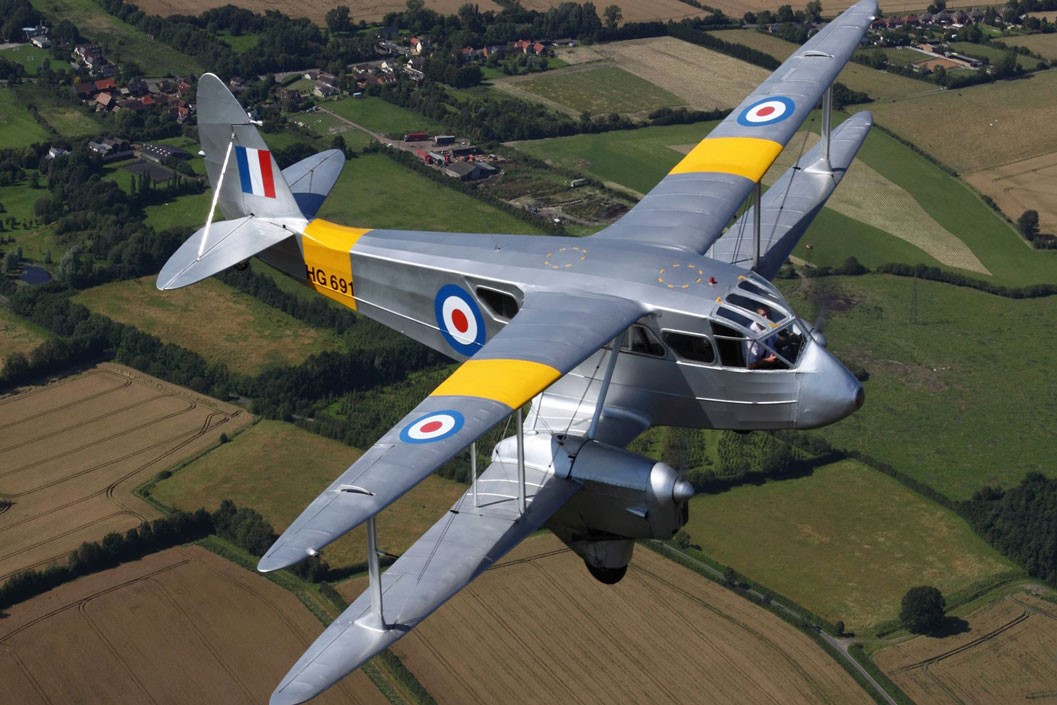Image of 40 Minute Biplane Sightseeing Tour for One of Cambridge