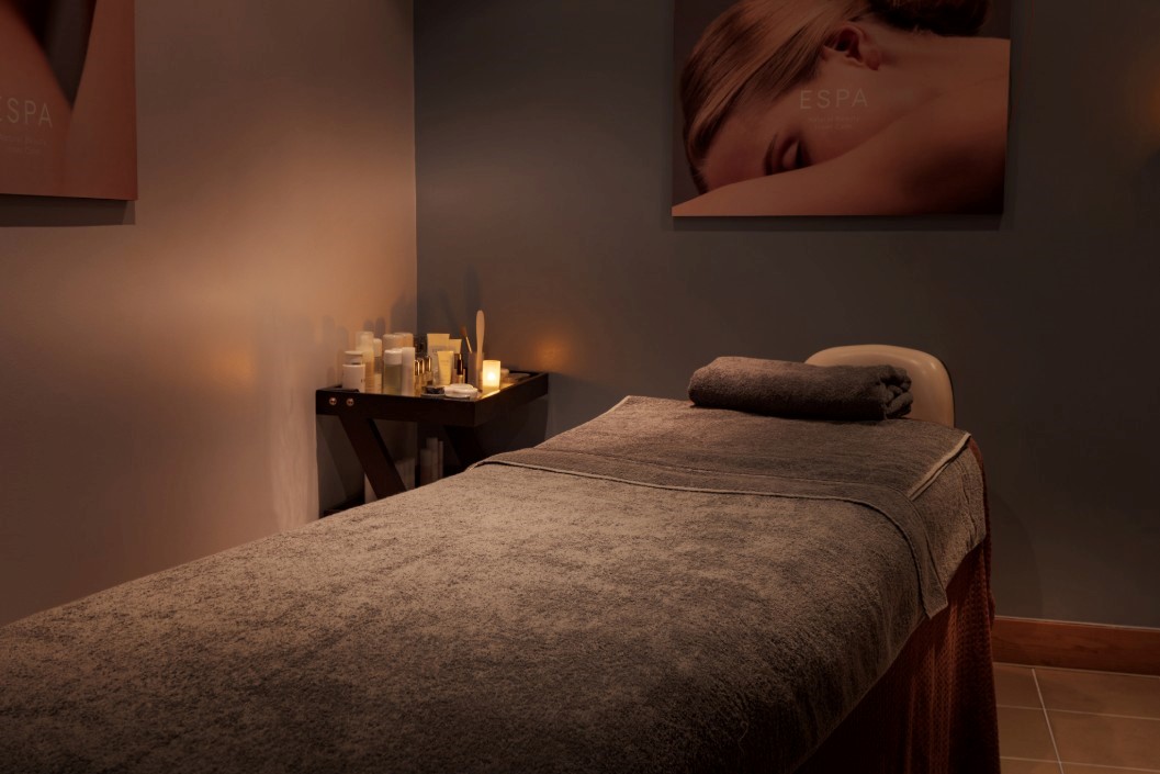 Light Spa Day With 75 Minutes Of Treatments, Lunch & Prosecco At The Oxford Belfry For One - Weekdays