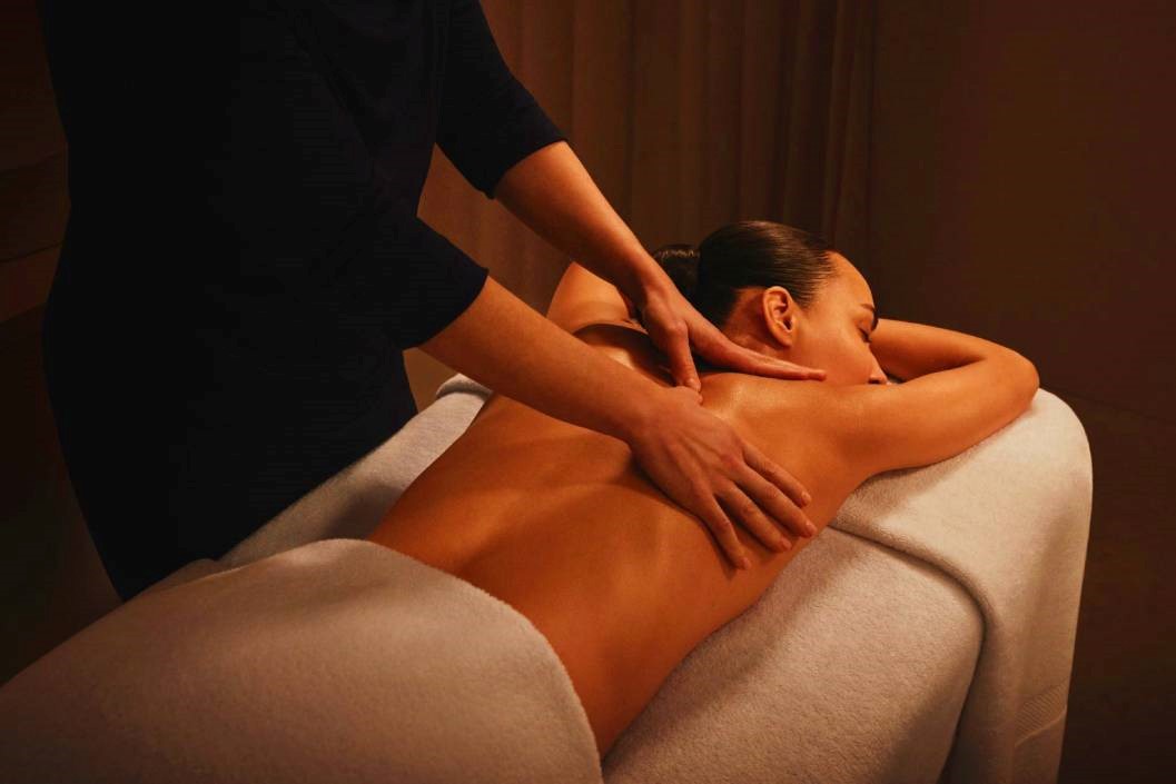 Afternoon Spa Day with a 50 Minute Treatment and Lunch for One at Waterton Park Hotel & Spa