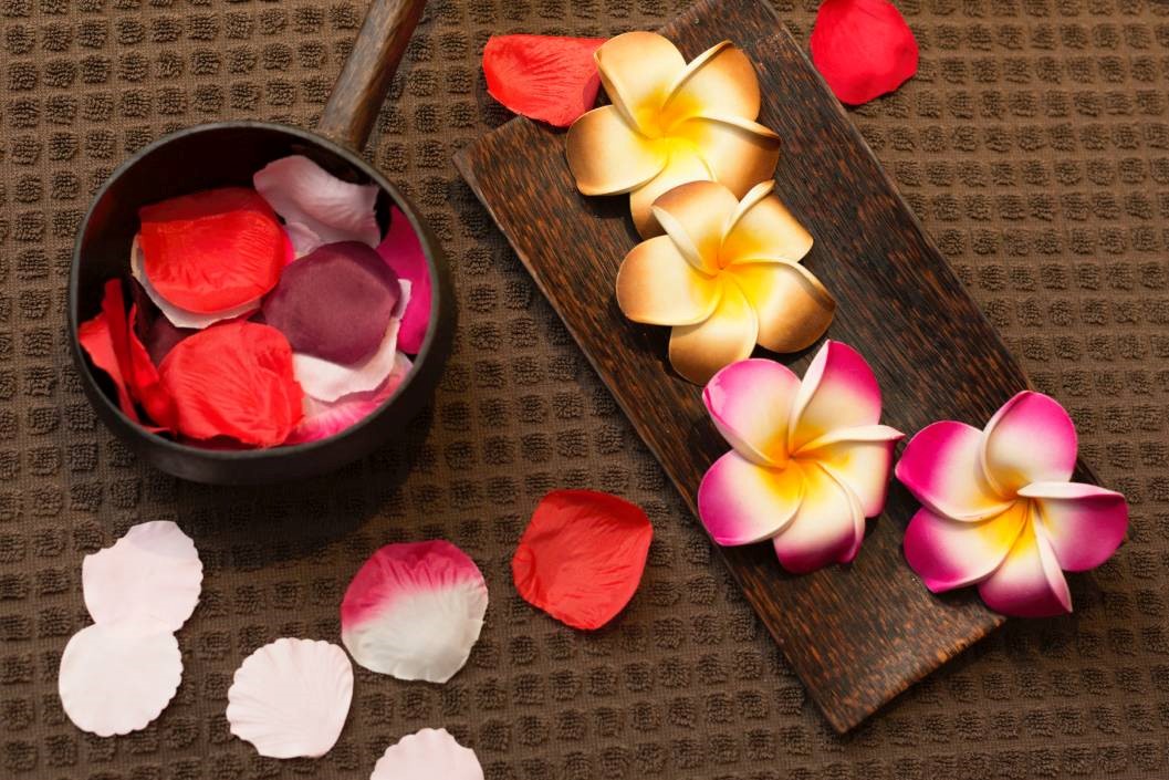 Two 25 Minute Weekend Spa Treatments with Afternoon Tea for Two at The Oxfordshire Golf Hotel & Spa