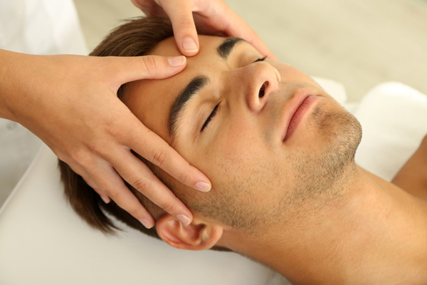 Men's Relaxing Treatts For Two At Clouds Beauty And Grooming