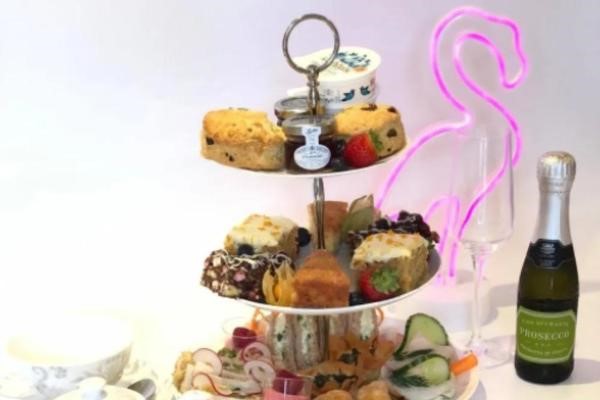 Cream Afternoon Tea For Two At Flamingo Billericay