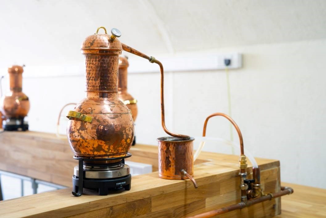 Gin School Experience for One at The Portsmouth Distillery