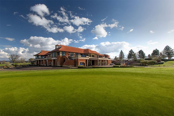 One Night Golf Break with Dinner for Two at The Oxfordshire Golf Hotel and Spa