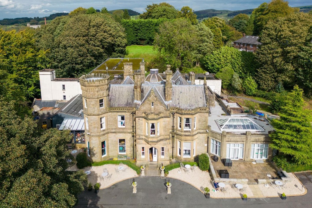 Hollin House