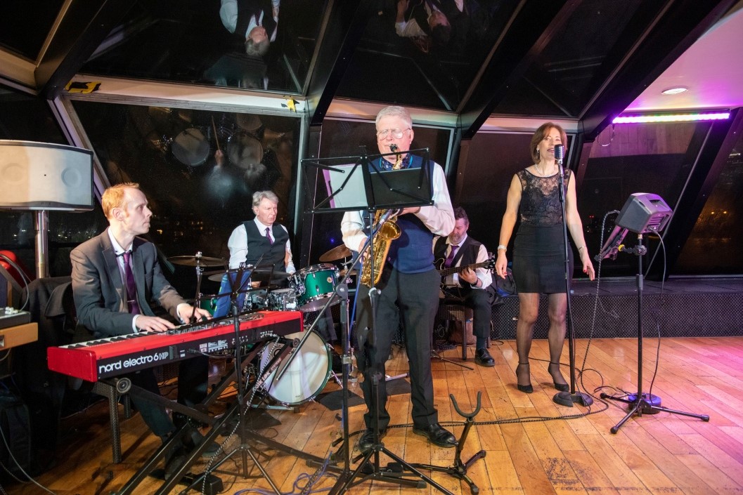 Thames Jazz Cruise with Three Course Dinner and Fizz for Two