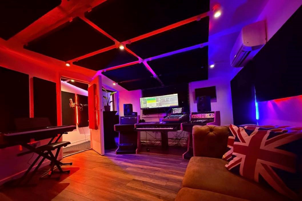 Feel like a Pop or Rock Star Half Day Studio Experience for One