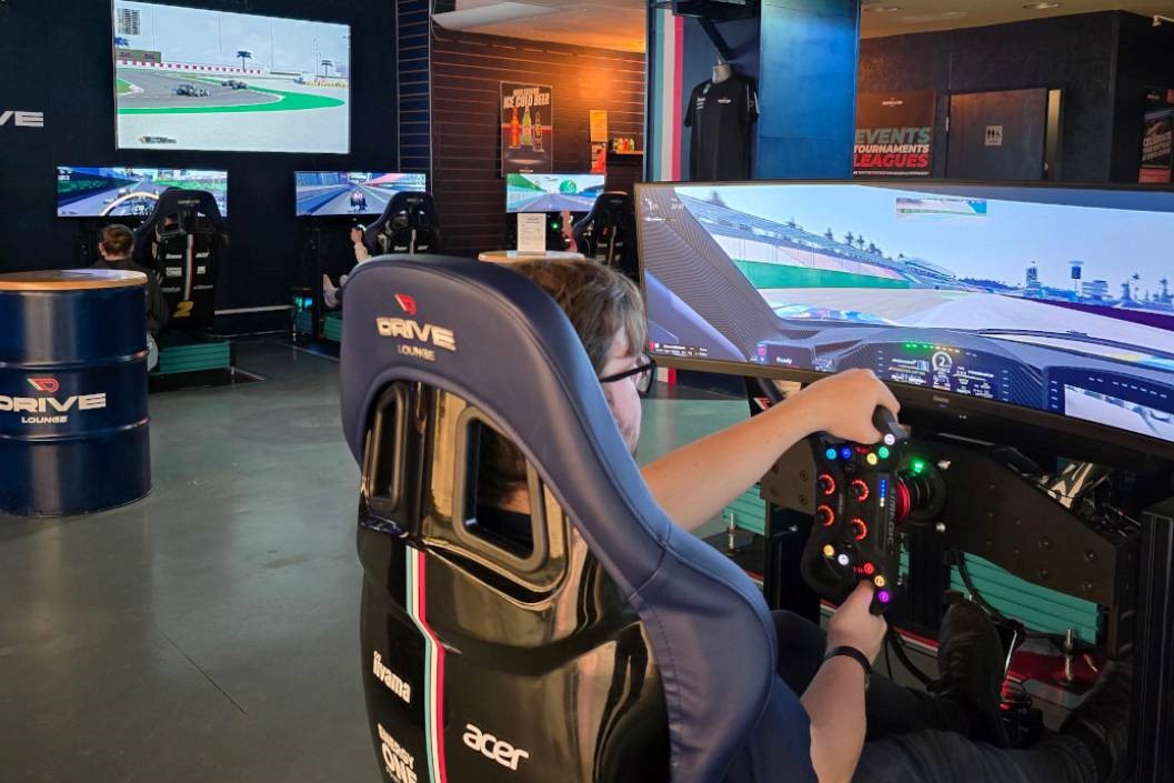Pro SIM Racing Session for Four at Drive Lounge