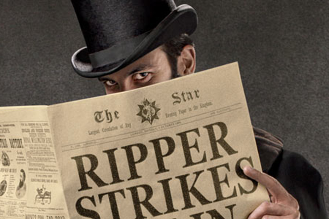 Family London Mystery Walking Tour for Two Adults and Three Children
