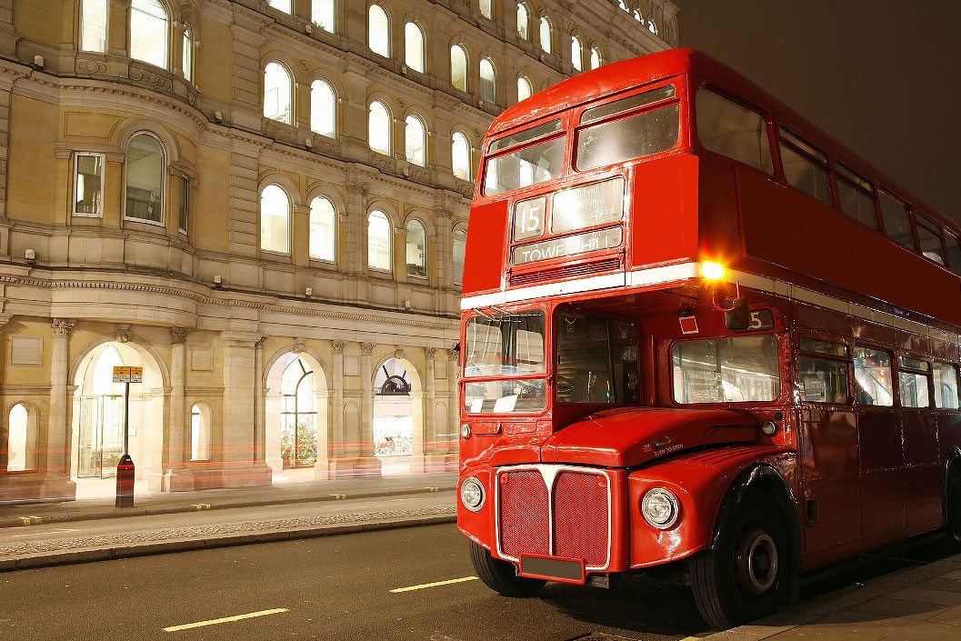 Vintage London Bus Tour, Cruise and Cream Tea with Champagne at Harrods for Two