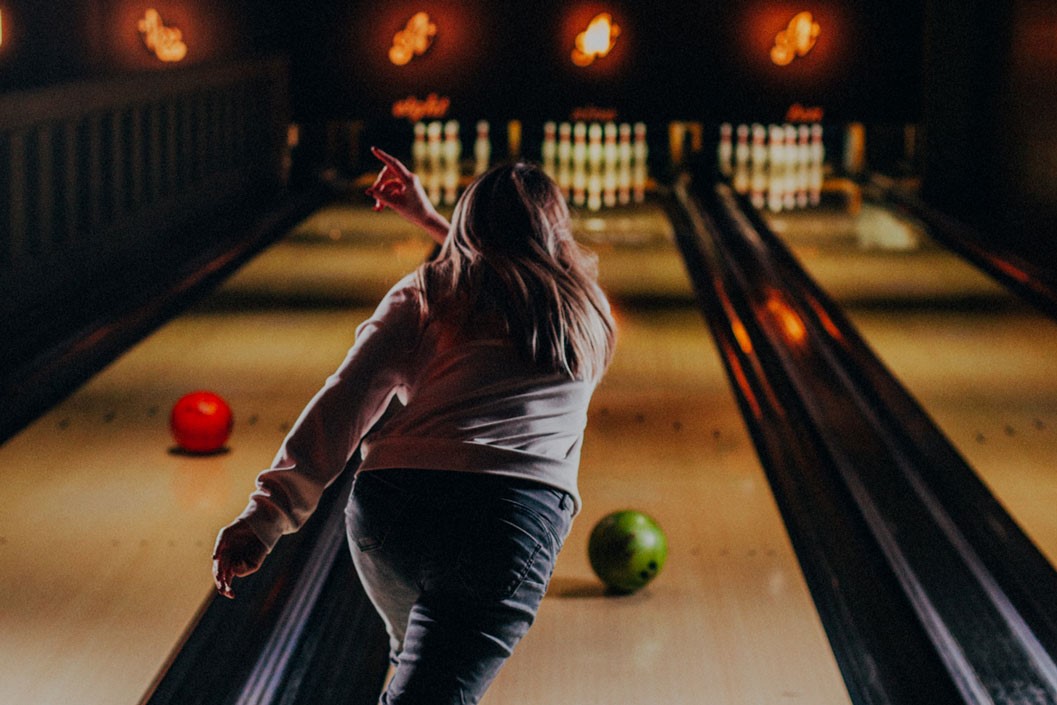 Bowling, a Drink and One Hour of Bottomless Pizza for Two at All Star Lanes