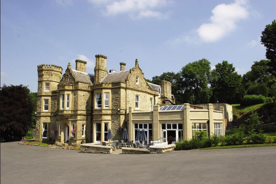 One Night Country Escape with Dinner for Two