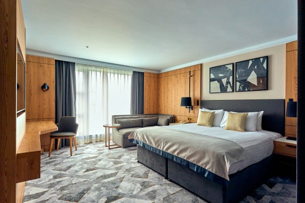 Two Night Stay with Dinner and Afternoon Tea for Two at Crowne Plaza Marlow