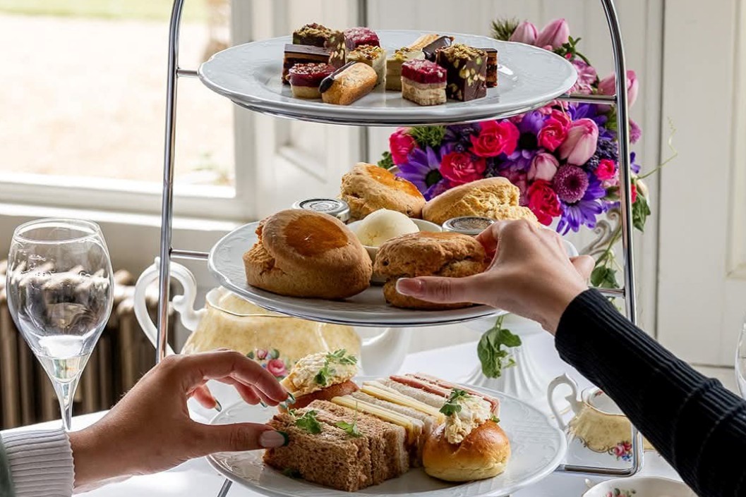 Lavender/Cream Traditional Afternoon Tea For Two In Oxford At Weston Manor