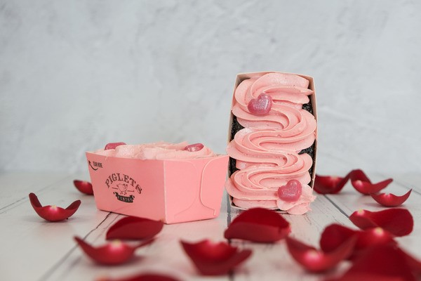 Click to view product details and reviews for Piglets Pantry Valentines Tea For Two.