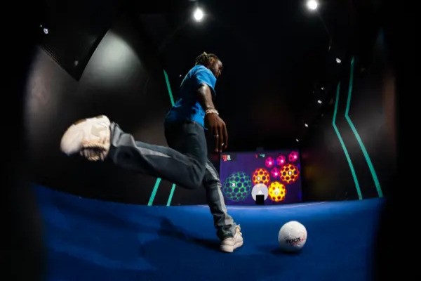 Interactive Football Games Experience with Sharing Food and Drink for Four at TOCA Social Birmingham